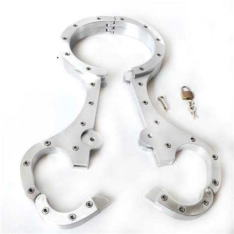 China Steel Bondage Restraint Fetish Choker Adult Toy China Handcuff