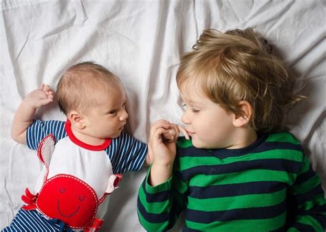 Hermanos Siblings Pictures Bebe Boy Newborn