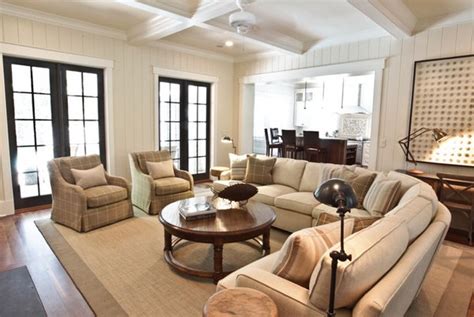 Emily henderson design , photo: 20 Living Room Layouts with Sectionals | Home Design Lover