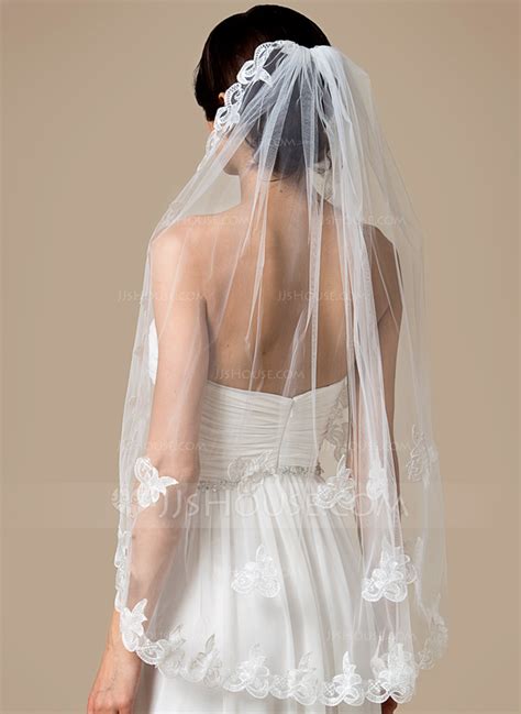 one tier fingertip bridal veils with lace applique edge 006066052 jj s house