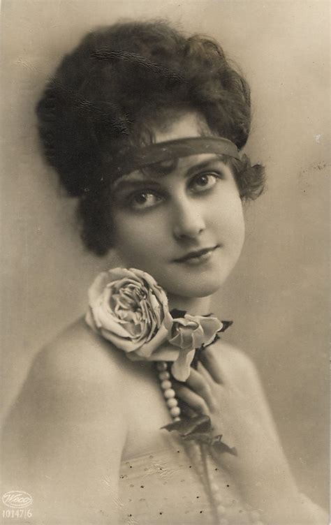 Flapper Girl With Rose Bella