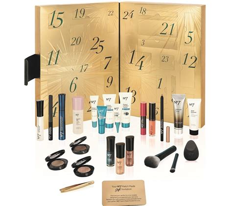 the ultimate 2017 beauty advent calendar guide calendars to fit all budgets cherries in the snow
