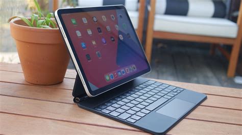 Apple is expected to unveil a brand new ipad pro in the first half of this year, here's a list of all the rumored features, release date, price, and more. New iPad Pro 2021 upgrade could make it a true laptop ...