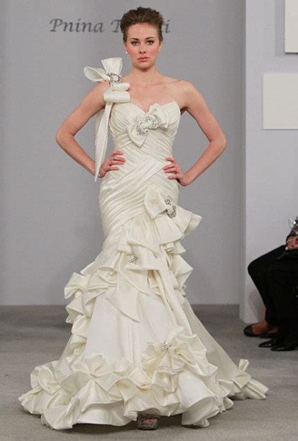 Top 3 Wedding Dresses Of The Week Big Bows Edition Glamour