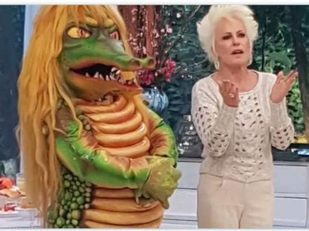 A corajosa tomando vacina 2019 подробнее. Vacina Jacaré / Vetgximgq0fssm : O presidente brasileiro ...