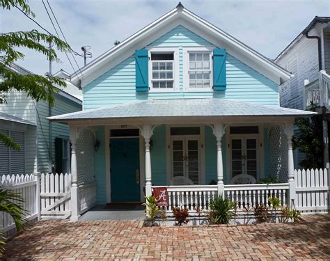The main house colour (your weatherboards); Last Dance: Key West