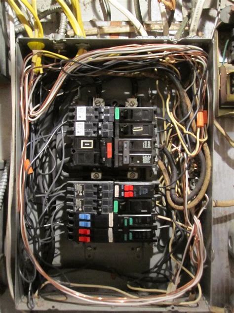 This blog focus on home ethernet wiring, home ethernet cable installation, and home ethernet wall socket installation. What your main electric panel says about the wiring in your home | Lauterborn Electric