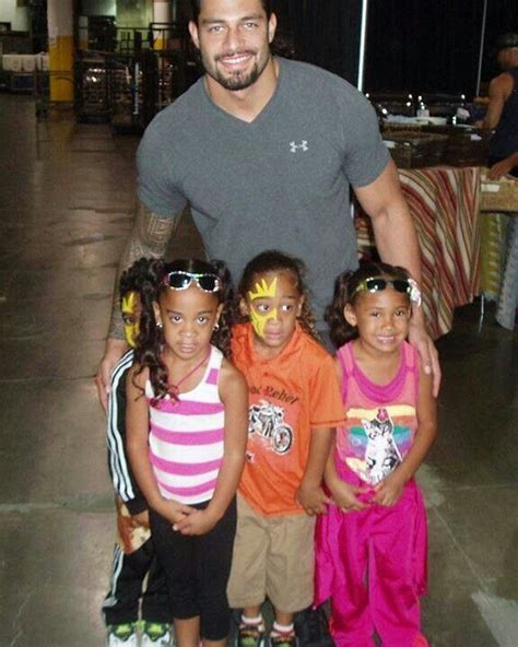 Roman Reigns His Daughter And Little Cousins Seth Rollins Dean