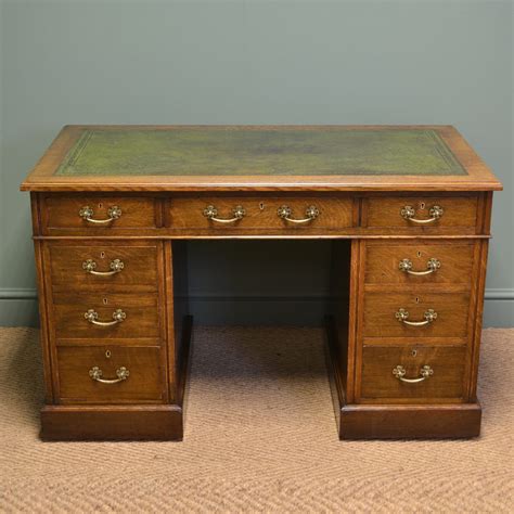Superb Quality Figured Oak Victorian Antique Pedestal Desk Antiques World