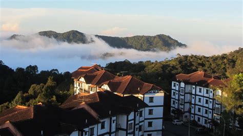 At an altitude of 1800m above sea level, it is surrounded by lush tropical forest. Heritage Hotel Cameron Highlands, enjoy the scenic natural ...