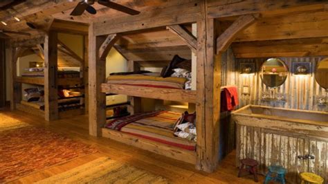 Deer camp ideas for ,deer stands, weather. Rustic Wood Bunk Beds Rustic Wooden Bunk Beds, building a ...