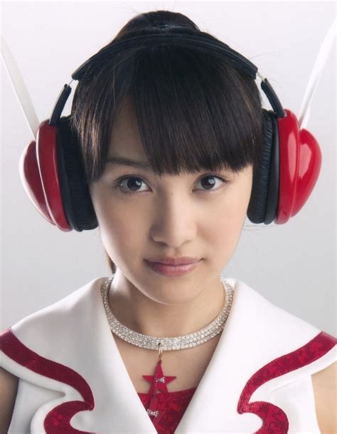 Kento momota is a left handed japanese badminton player. Kanako Momota | Cat ear headphones, Model, Innocent girl