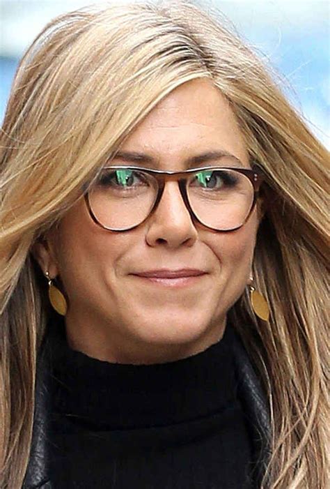 21 Celebrities Who Prove Glasses Make Women Look Super Hot With Images