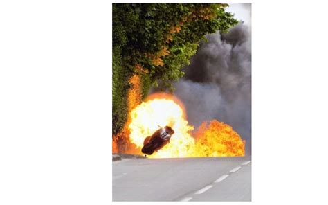 After breaking his back in a crash just two months ago, guy martin tells jonathan wells what goes through your mind when you come off a bike at 170mph. Motorcycho: Guy Martin Crash