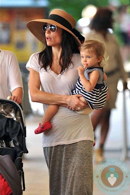 Bethenny Frankel And Daughter Brynn In Miami Growing Your Baby
