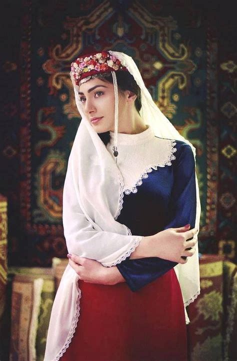 Armenian National Clothing Taraz Armenian Culture Folk