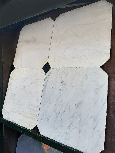 Hand Cut Antique Octagonal Marble Floortiles With Black Slate Inserts