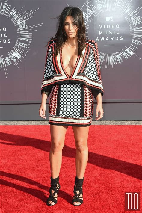 kim kardashian in balmain at the 2014 mtv video music awards tom lorenzo