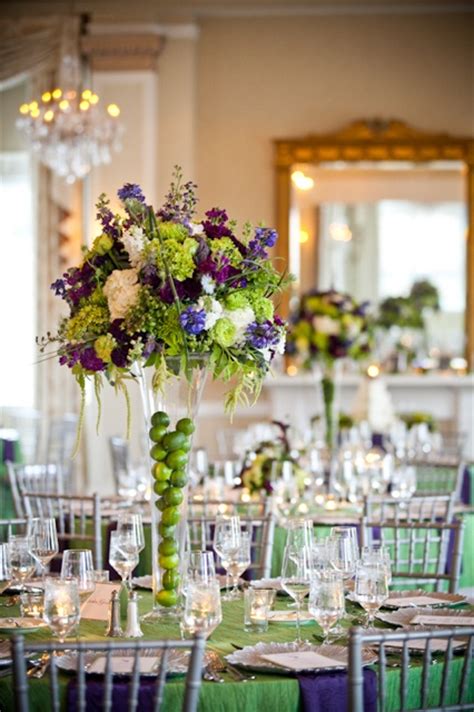 5 Beautiful Tall Vase Centerpieces For Your Wedding Arabia Weddings