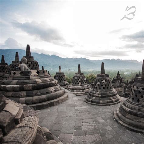 Candi Borobudur Fasilitas Rute Jam Buka Harga Tiket Dan Daya Tarik My