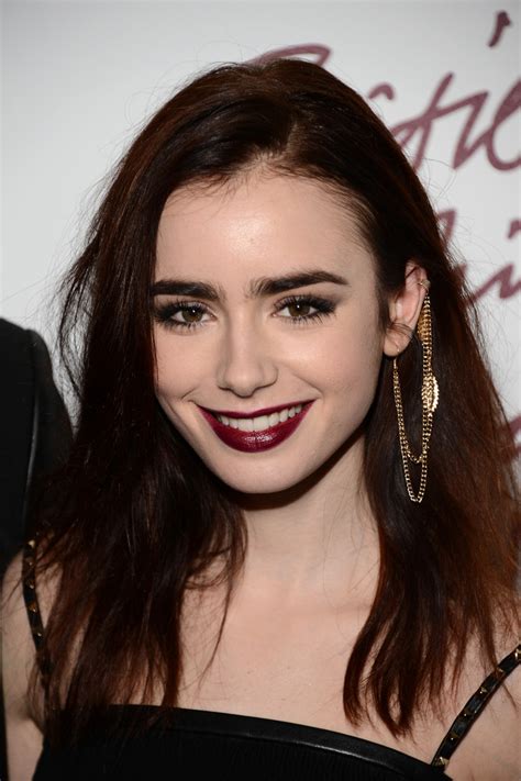 Lily Collins Long Straight Cut Lily Collins Hair Looks