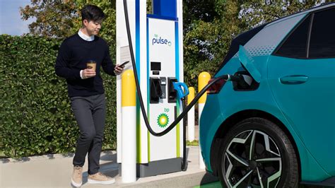 New Bp Pulse Ultra Fast Charging Hubs To Roll Out Across The Uk