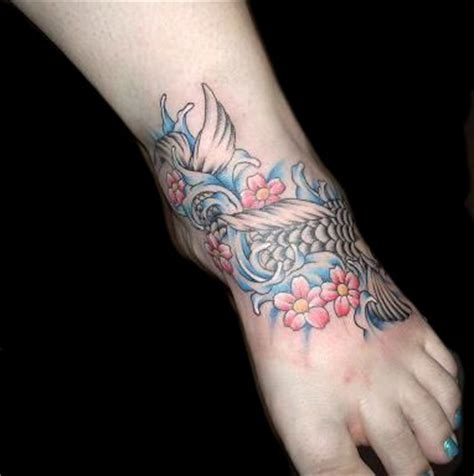 There's no denying about this tattoo design's subject. Koi fish on foot by Animal897 on DeviantArt Tattoo - Tattoo Maze