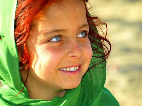 Such A Trusting Face Young Afghan Girl Afghanistan V Afghan Girl
