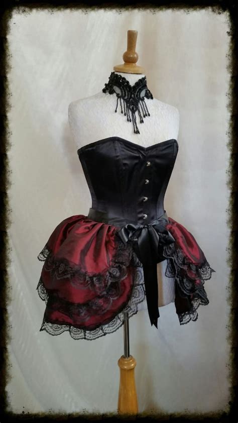 Handmade Corsets For Steampunk Cosplay