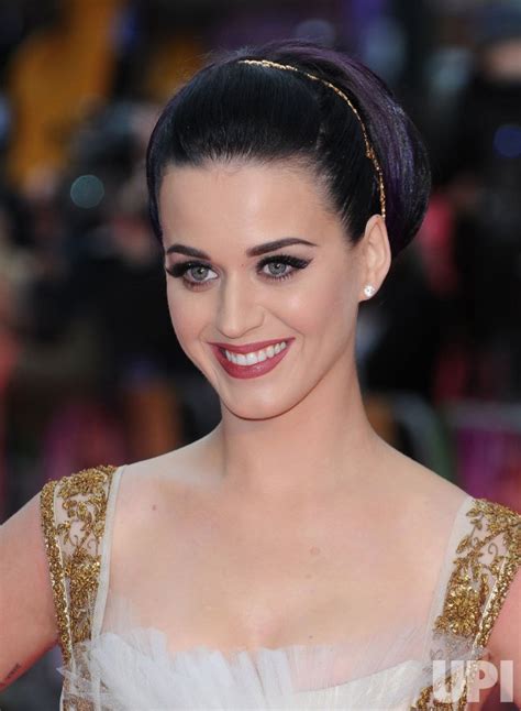 Photo Katy Perry Attends The European Premiere Of Part Of Me 3d In