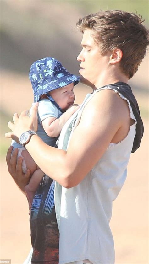 Home And Away Spoiler Kyle Holding Rickys Baby Casey Home And
