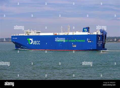 Ueccs Lng Battery Hybrid Powered Car And Vehicle Carrier Auto Aspire