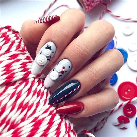 36 Deep Blue Nail Art Design For Winter Season Manucure Noel Nail