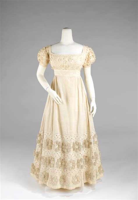 Rate The Dress Regency Daisy Chain The Dreamstress