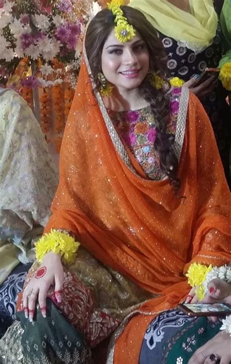 Neelam Munir Pakistani Bridal Wear Pakistani Wedding Outfits Modern Bridal Dress