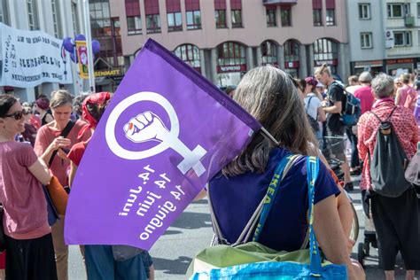 Maria pilotto, der frauenstreik ist knapp eine woche her. Der Frauenstreik 2019 in Luzern: Die Bilder (1)