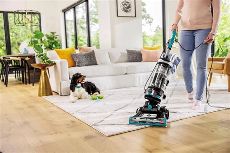 Bissell Cleanview Swivel Rewind Pet Reach Upright Vacuum Silver With