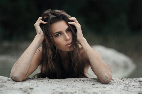 Depth Of Field Bare Shoulders Strategic Covering Brunette Women Long Hair Hands In Hair