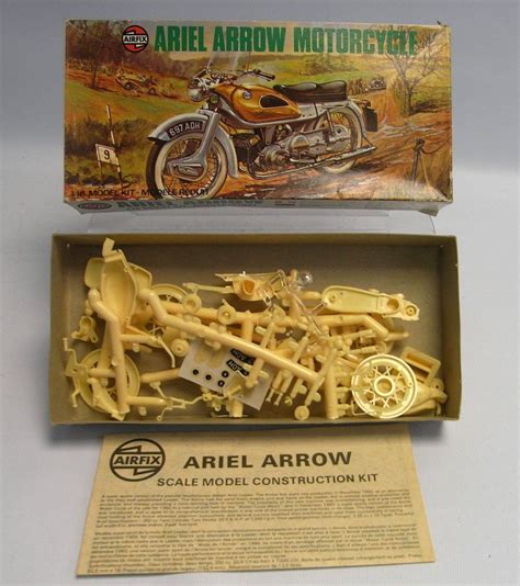 Unmade Vintage Airfix Plastic Model Kit 116 Scale Ariel Arrow