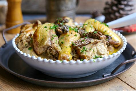 Poularde Au Vin Jaune Et Aux Morilles