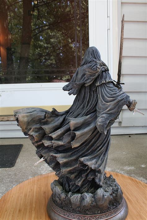 Collecting The Precious Sideshow Collectibles Ringwraith Statue Review