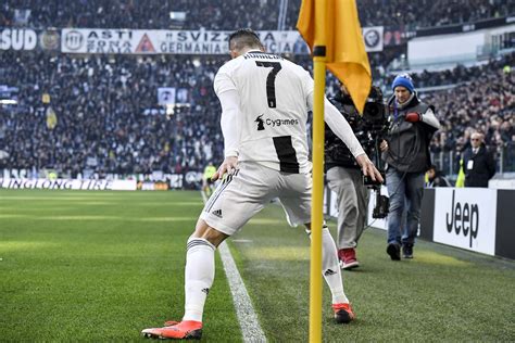 Cristiano Ronaldo To The Rescue For Juventus Despite Late Var Drama