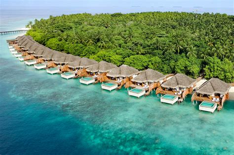 Dusit Thani Maldives To Reopen 1 August 2020