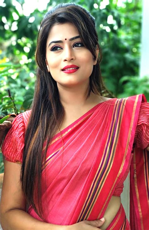 exotic indian beauties she is made for wearing saree see more of her