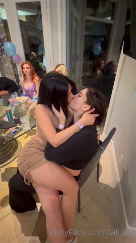 Alinity And Fandy Making Out Ppv Onlyfans Video Leaked Celebrities Me