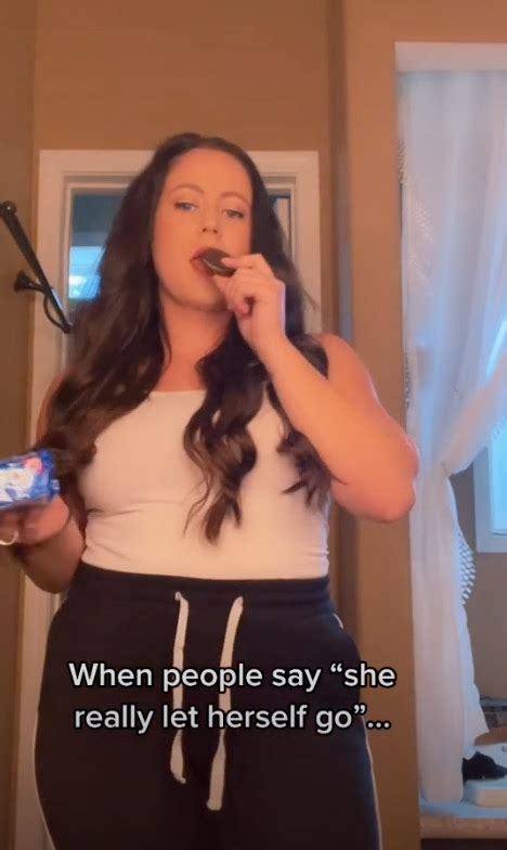 Teen Mom Jenelle Evans Shakes Her Butt While Eating Oreos After Star Admitted She Feels Bad