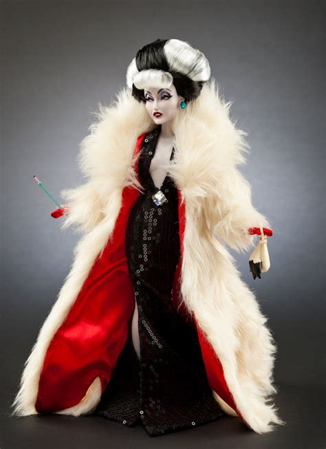 Cruella De Vil Designer Doll Cruella Denfer Disney Dalmatiens