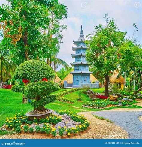 Ornamental Garden And Chinese Pagoda Rajapruek Park Chiang Mai