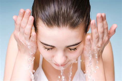 5 Common Mistakes Should Be Avoided While Washing Your Face Ethicare