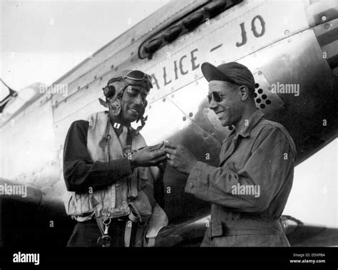 Tuskegee Airmen Mustang Black And White Stock Photos And Images Alamy
